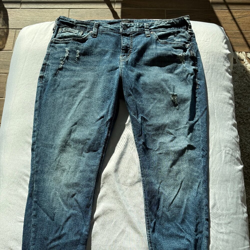 Silver jeans distressed girlfriend cropped jeans womens 18